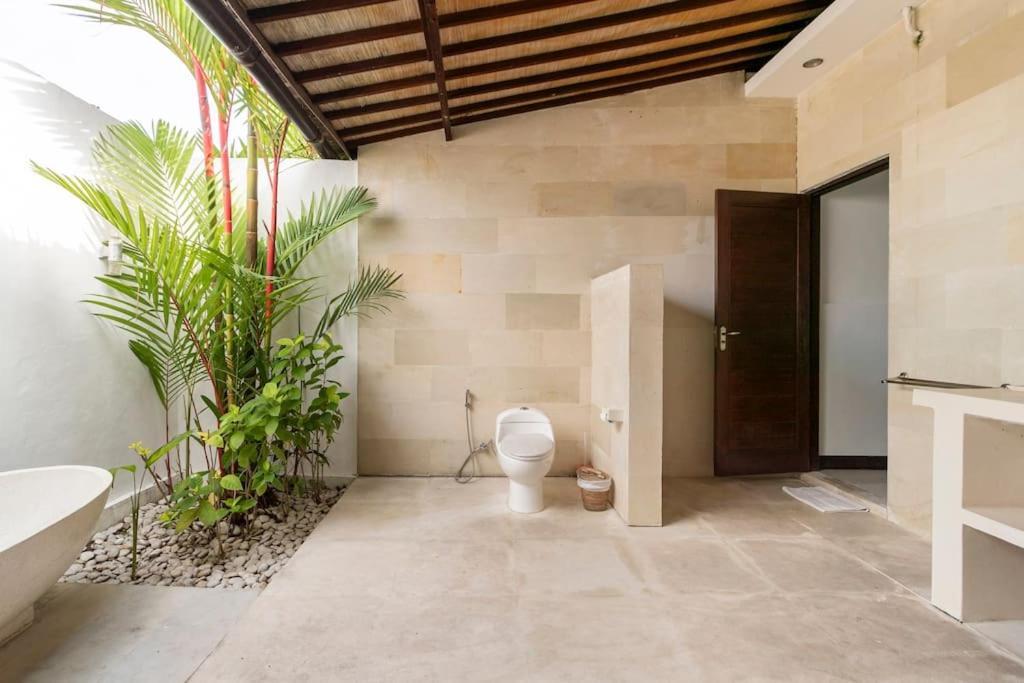 Villa West Indies Ubud, Close To Ubud Center Εξωτερικό φωτογραφία